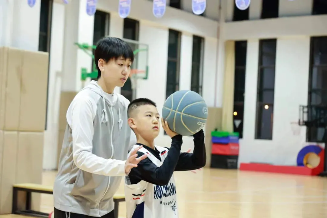 篮球训练营中试训的表现评估方法_2